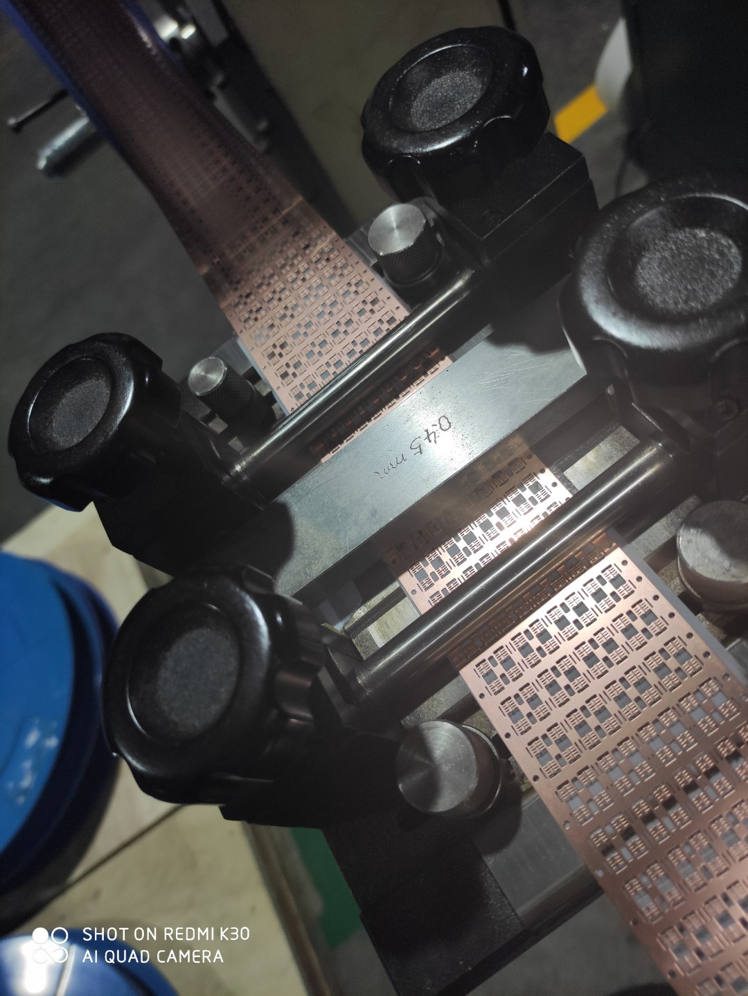 【集成电路板】五金冲压件图片-2